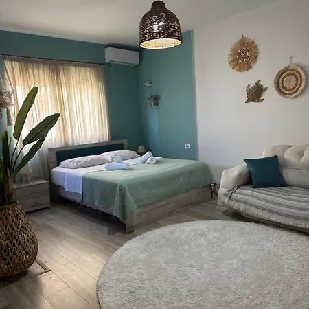 Gjonis House Appartement *